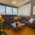 Downtown Stylish Flat
